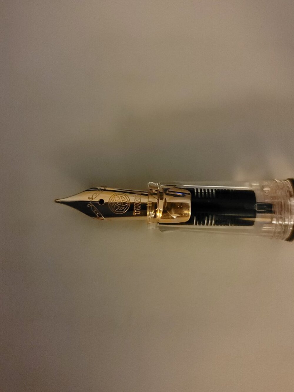 (Preloved)TWSBI ECO Crème w/ Rose Gold Fountain Pen - Broad - Limited Edition - Picture 7 of 10